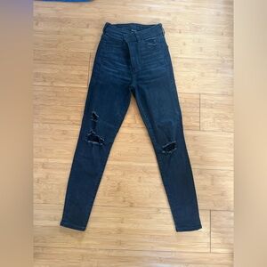 American Eagle Outfitters Black Ripped Skinny Jeans Short Leg Cut.